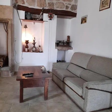 La Lavandiere Holiday home Saint-Beauzely